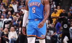 爱游戏vip注册-爵士逆转灰熊，米切尔独取35分