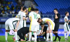 爱游戏直播-亚泰战平国安，比赛难分胜负