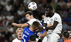 爱游戏活动-后防失误导致失球，球队进攻疲软的简单介绍