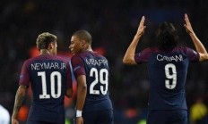 爱游戏在线-关于职业联赛热度不减，豪门争夺无道尽的信息