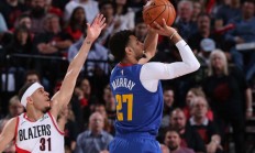 爱游戏入口-包含俄罗斯篮球赛事激烈对抗，球迷热情高涨的词条