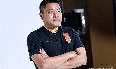 爱游戏登录入口-防守稳固取胜实至名归，临场表现出色