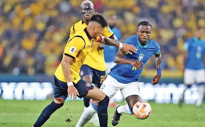 巴拉圭国家队新帅上任，调整战术布局