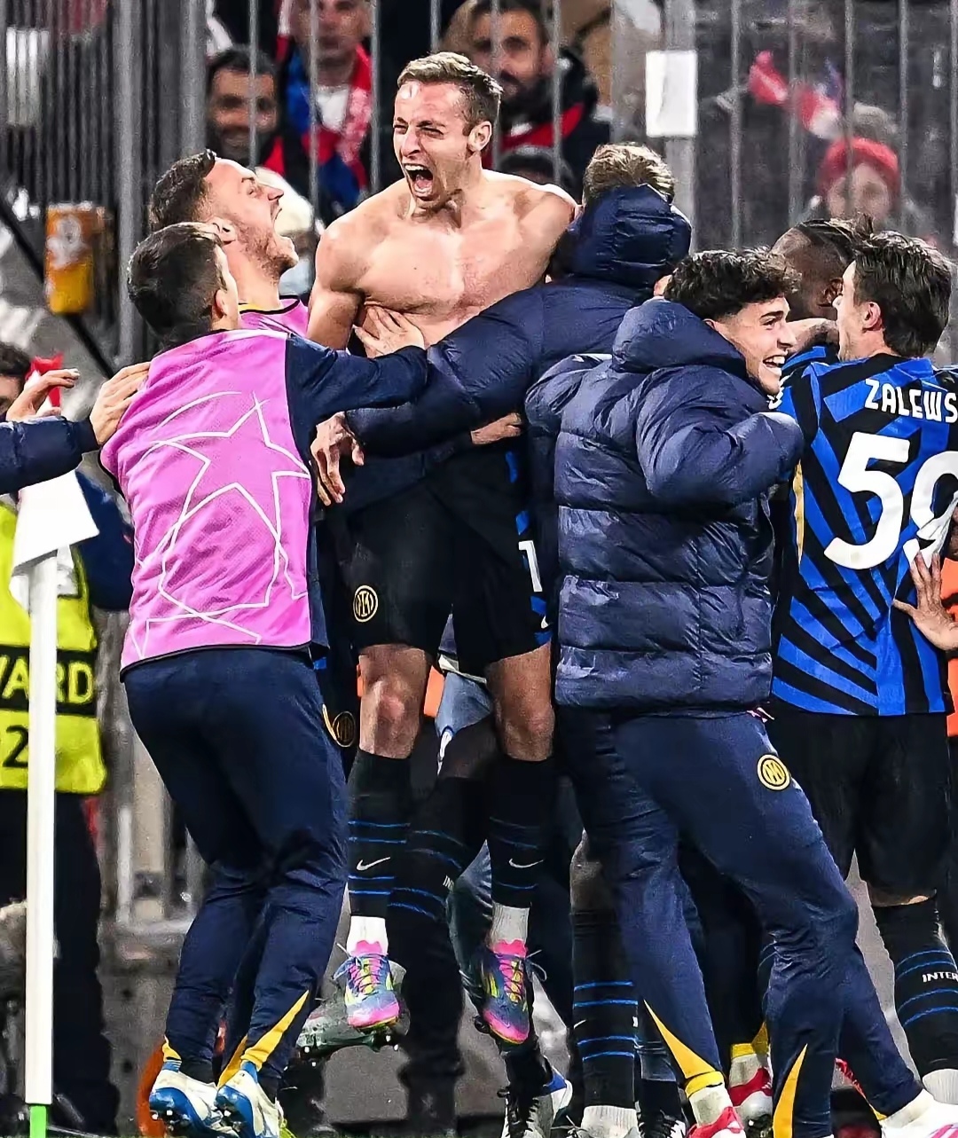 国际米兰遭热那亚绝平,近期状态有所下滑 国际米兰遭热那亚绝平,近期状态有所下滑