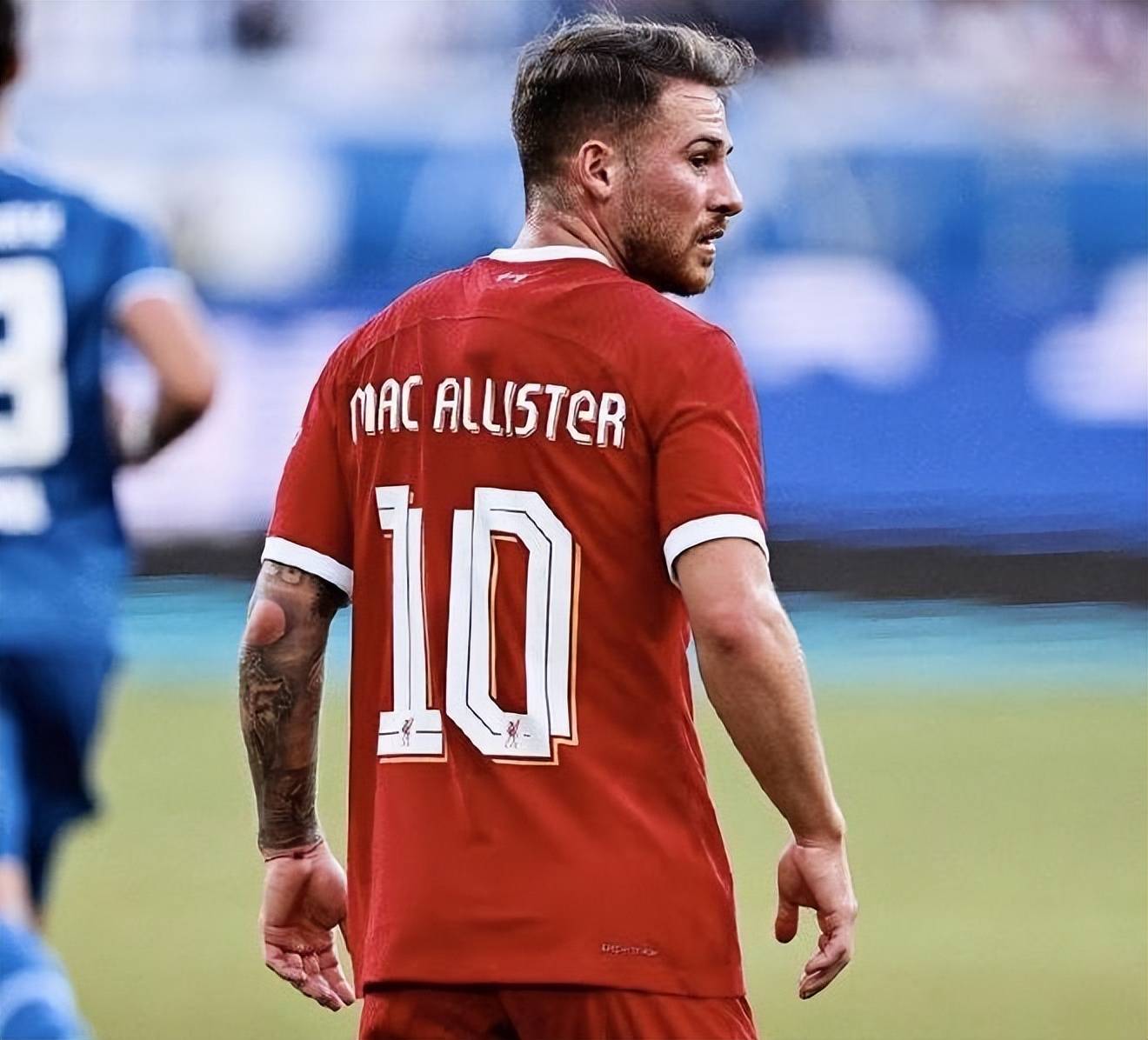 关于利物浦中场球员染疫接受居家隔离的信息 关于利物浦中场球员染疫接受居家隔离的信息