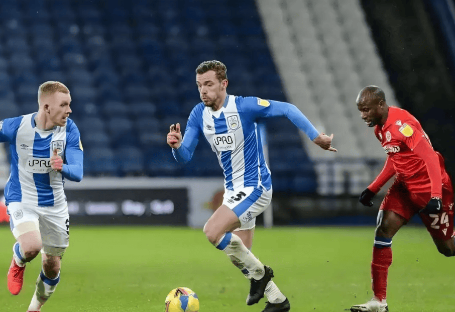 水晶宫联赛处境遇让步,英超积分榜上升惦念的简单介绍 水晶宫联赛处境遇让步,英超积分榜上升惦念的简单介绍