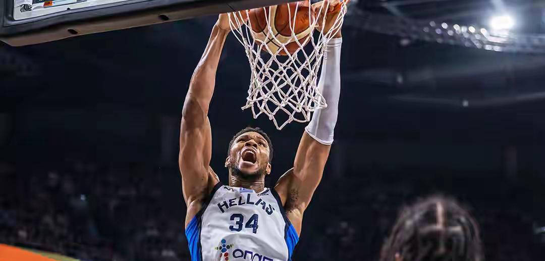 雄鹿击败掘金，字母哥成建功者