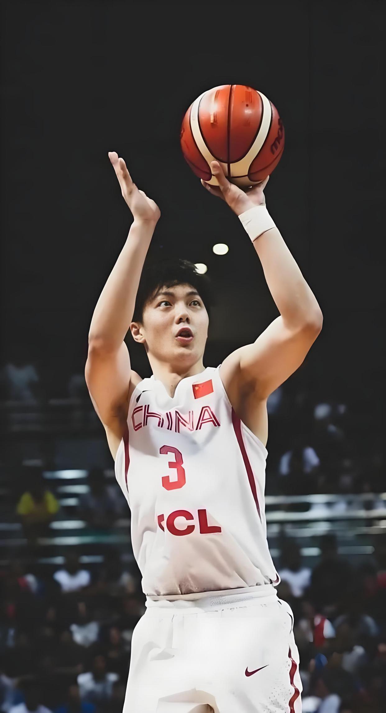 球员英勇奋战助队取胜，强劲实力展露无遗的简单介绍