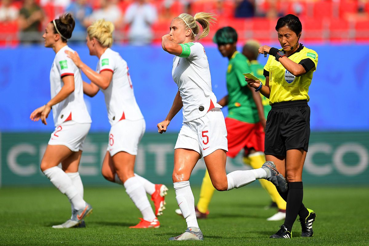 印度尼西亚女足全力以赴，迈向世界杯