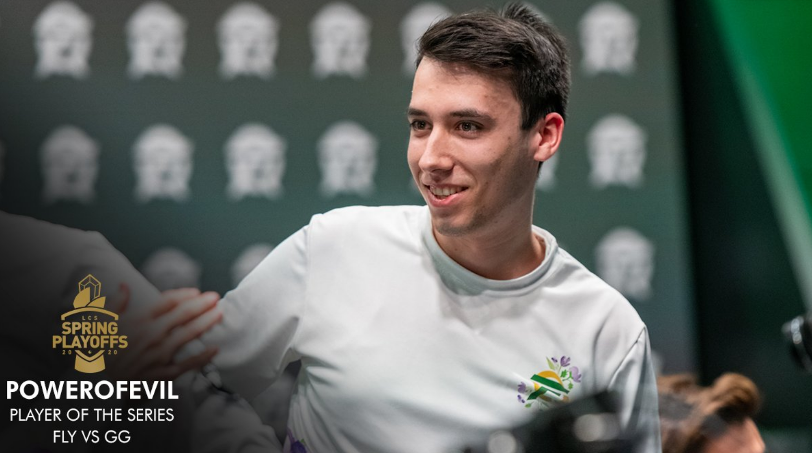 包含也门艾提哈德队准备冲击下一轮的词条