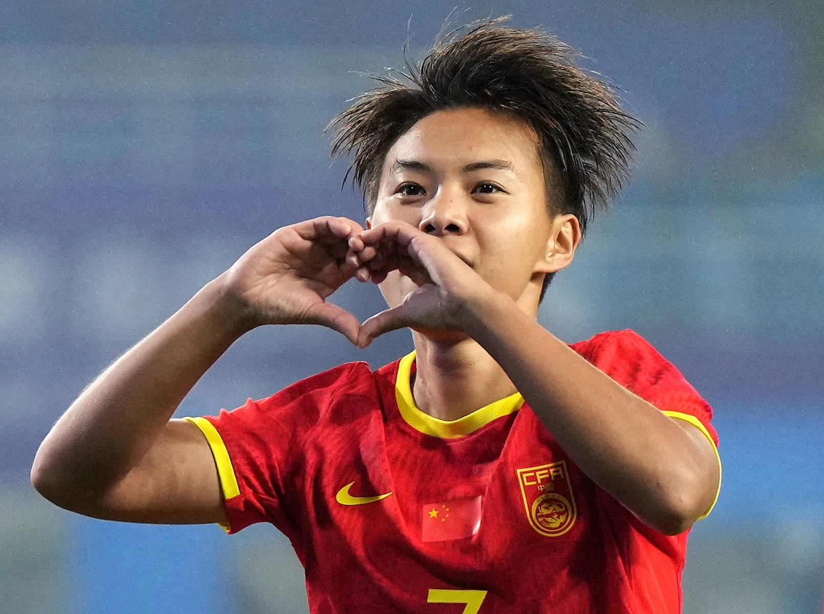 不怕困难！中国女足展现比赛实力的简单介绍