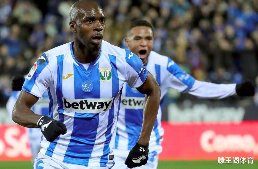 西班牙甲冠军亚军法国队主场连胜皇家社会的简单介绍 西班牙甲冠军亚军法国队主场连胜皇家社会的简单介绍