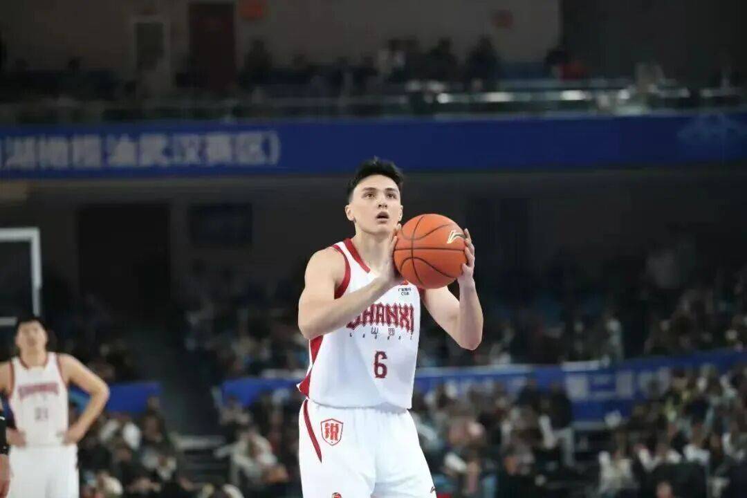 关于湖南男篮击败山西，实现三连胜的信息